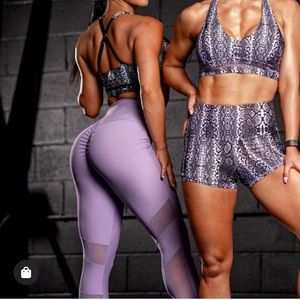 RYDERWEAR NEM scrunch bum/butt leggings NWT